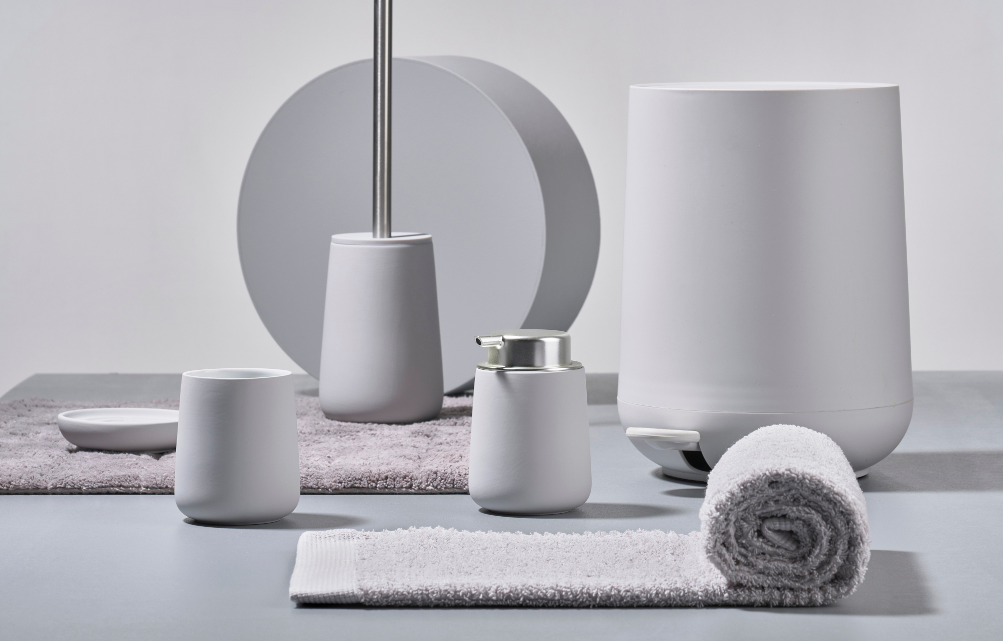 Zone Denmark Nova mydelniczka stojąca szara 331214