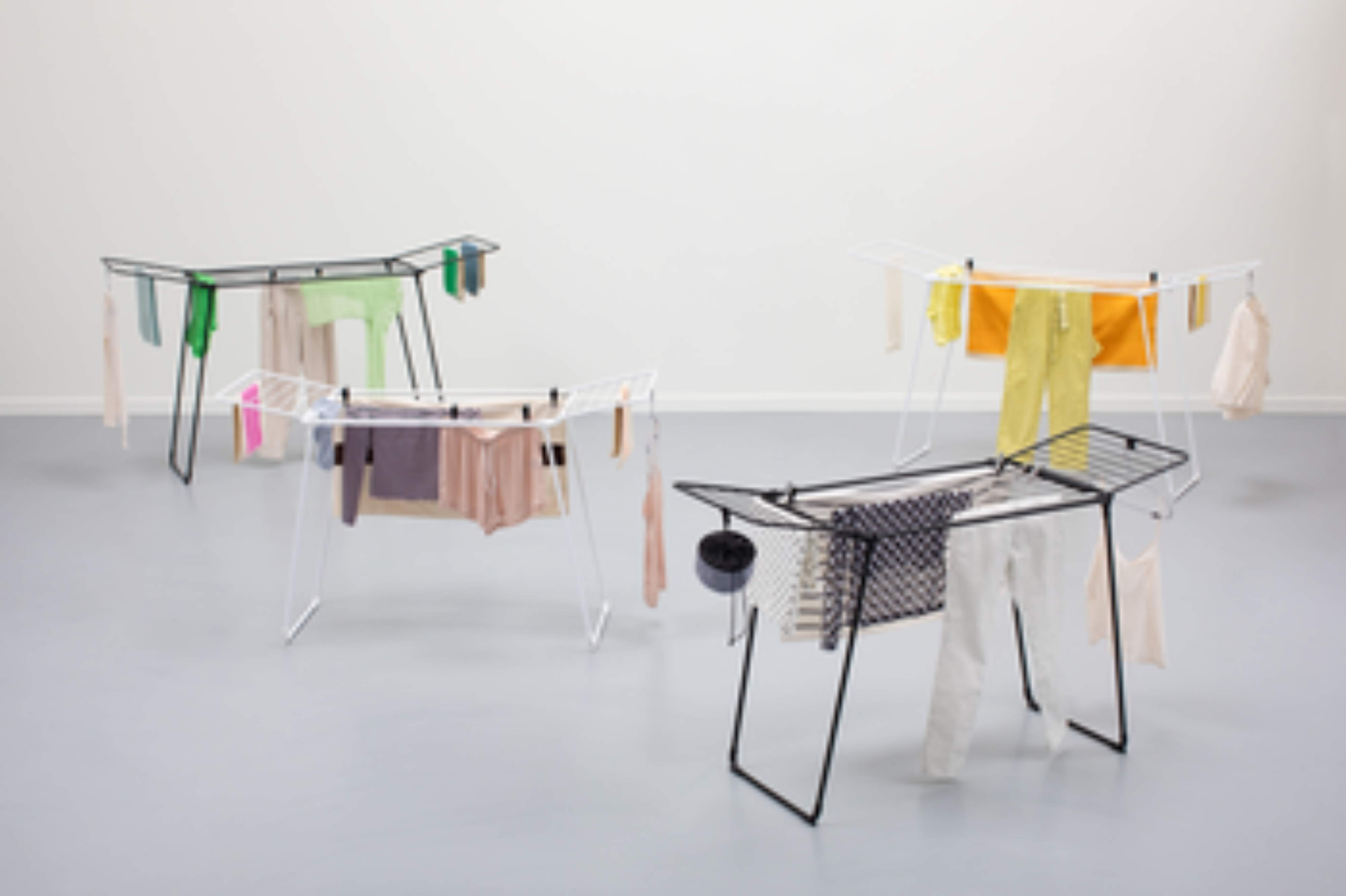 Brabantia HangOn suszarka na pranie Drying Rack Too stojąca biała 232466