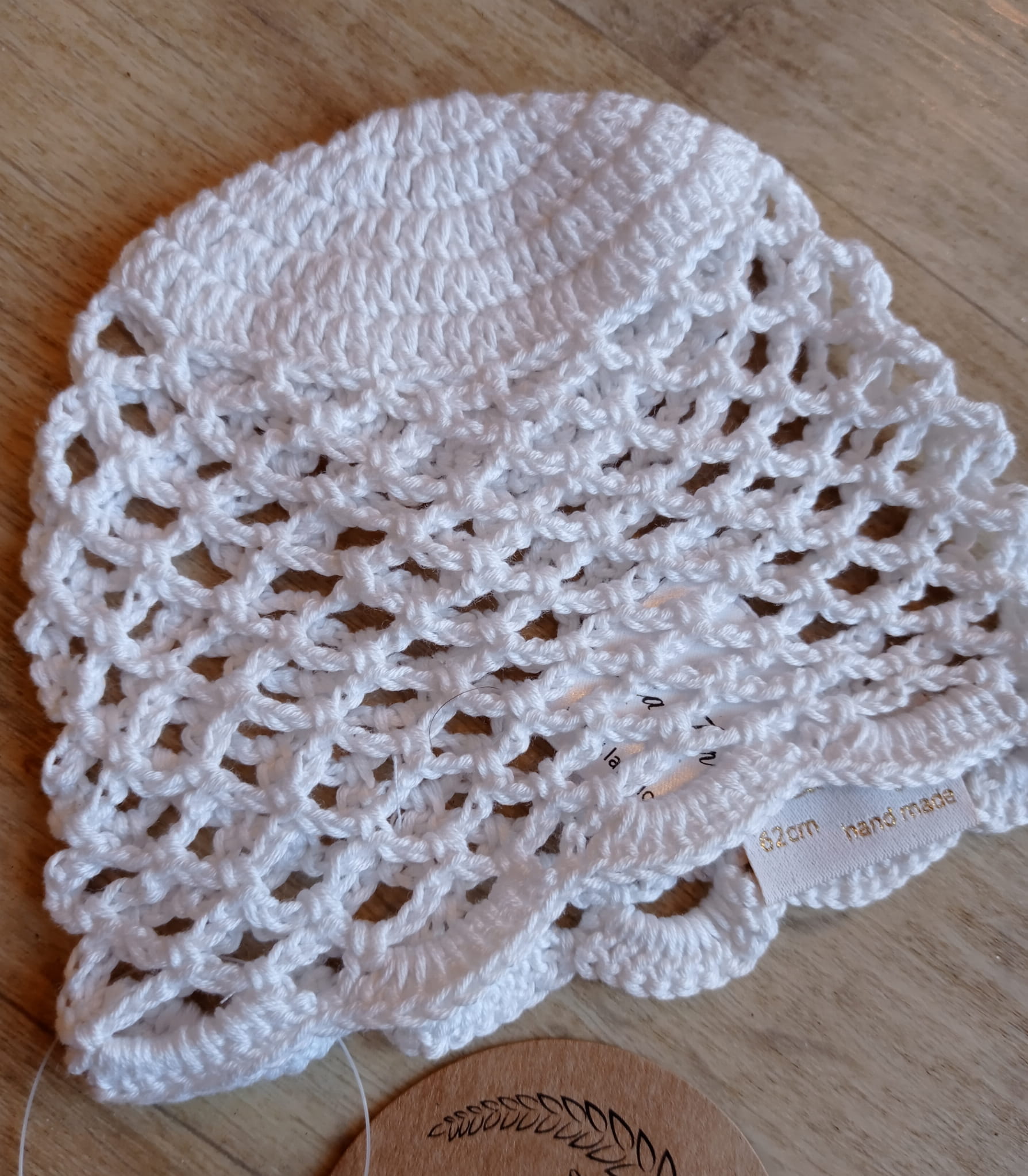 Laferio Czapka ręcznie wykonana z bambusa i bawełny.