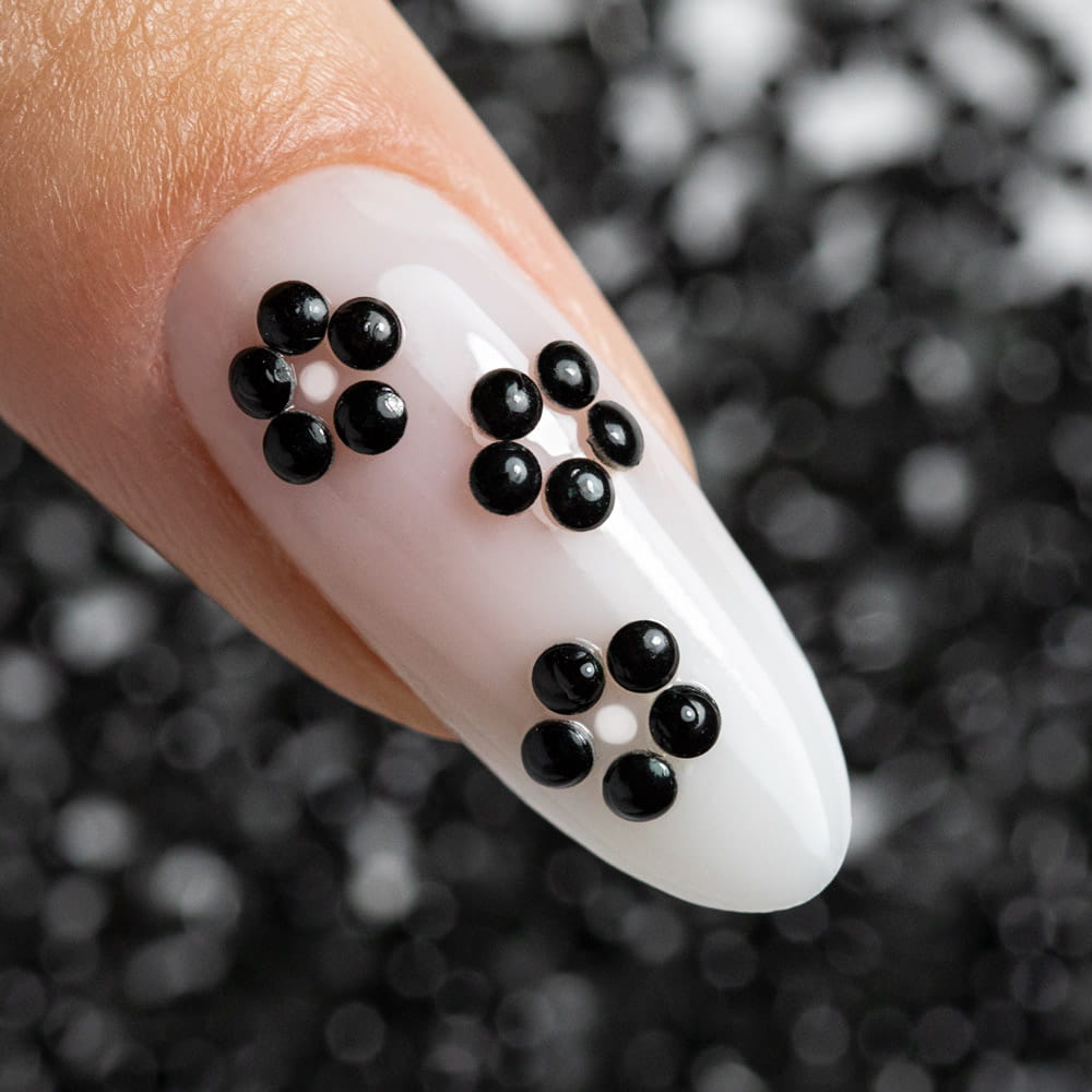 ShinePins gładkie ćwieki błyskotki ozdoby do paznokci mini NTN Premium Nr 18 5g