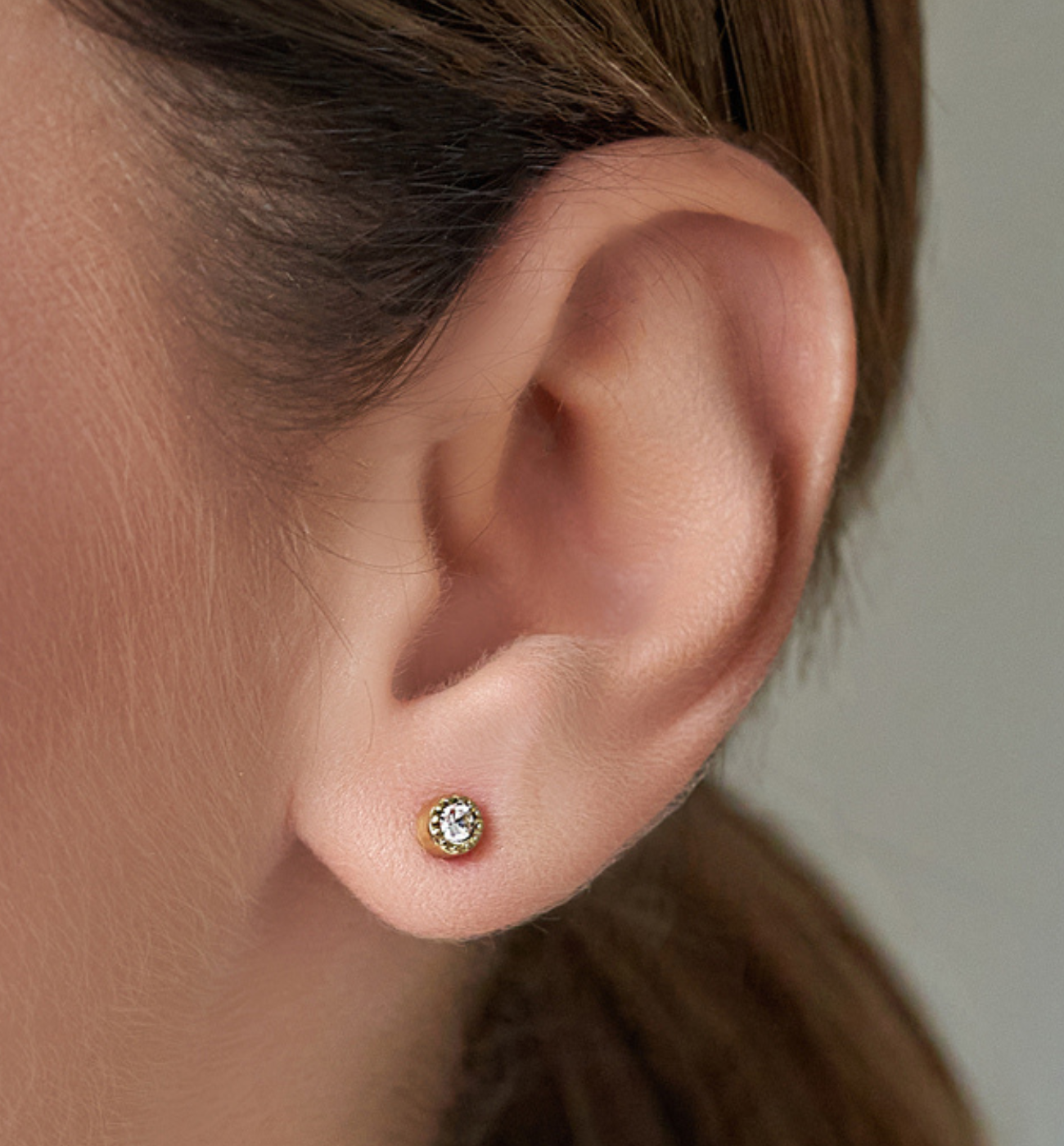 Kolczyki złote z transparentnymi cyrkoniami Mini Cristals KSA0723