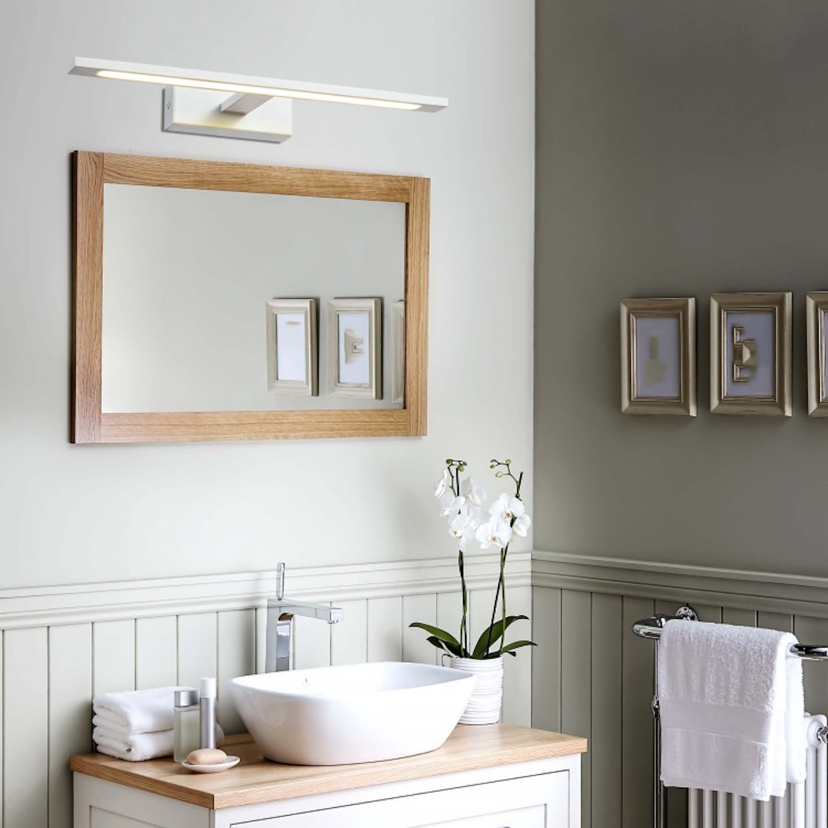 Light Prestige Isla lampa ścienna 1x20 W biały GS-LWB-20W WH CCT