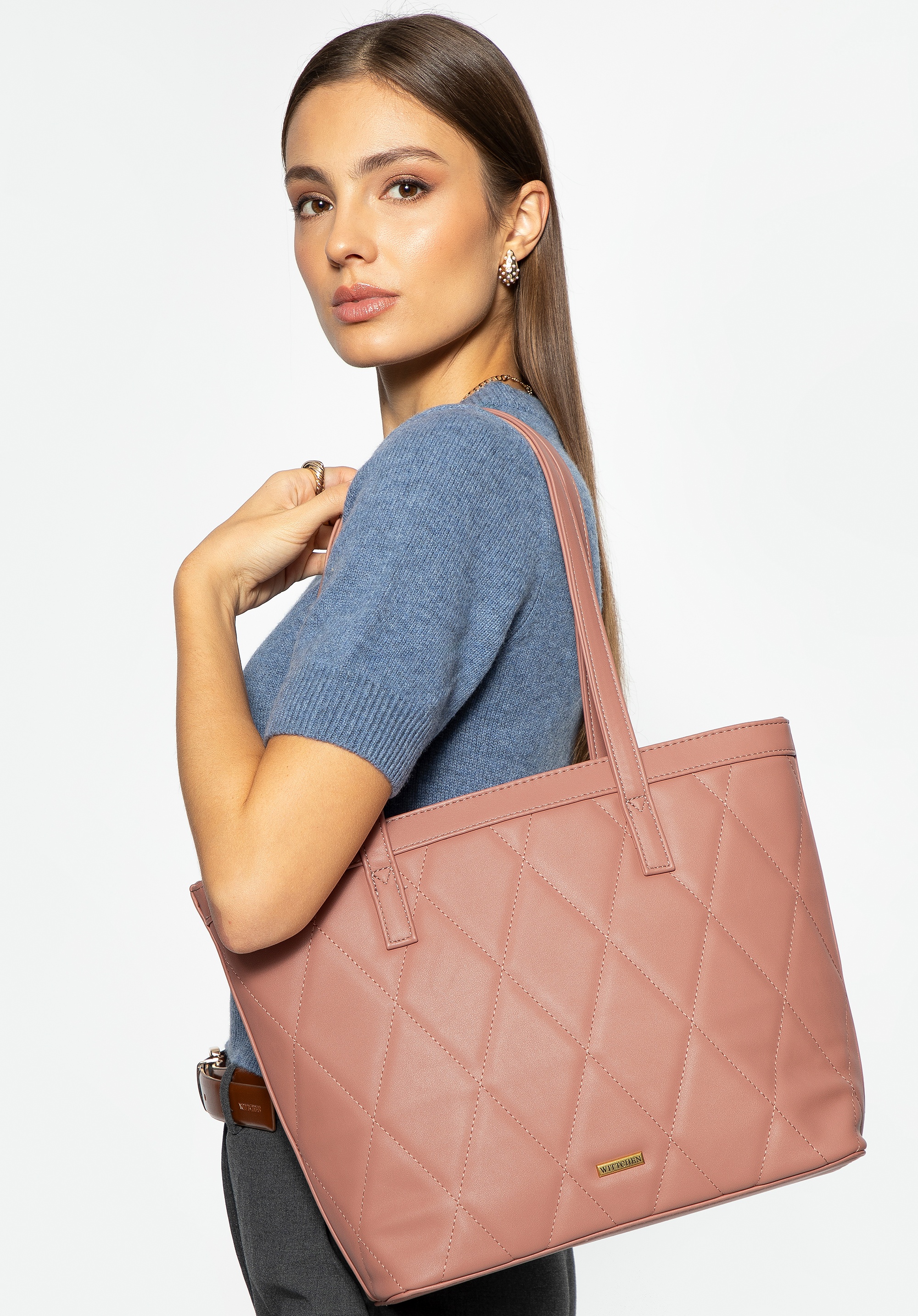 Damska shopperka ze skóry ekologicznej w pikowanie różowa