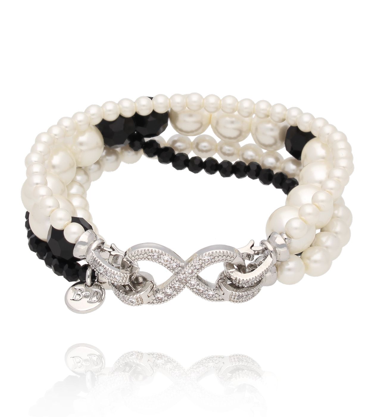 Bransoletka z perłami i srebrnym zapięciem nieskończoność BSS0227