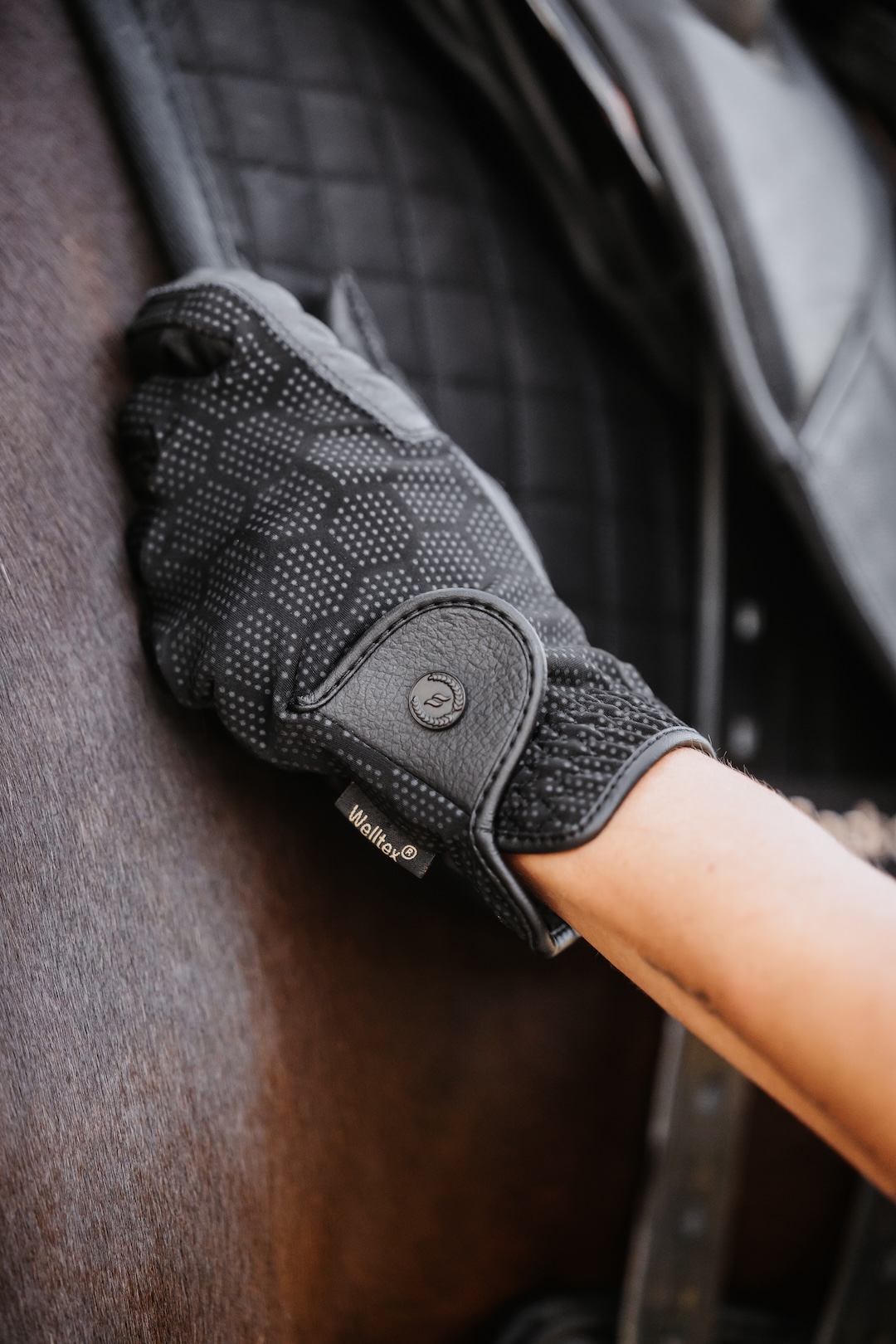 Back on Track rękawiczki jeździeckie Outline Grip 24h