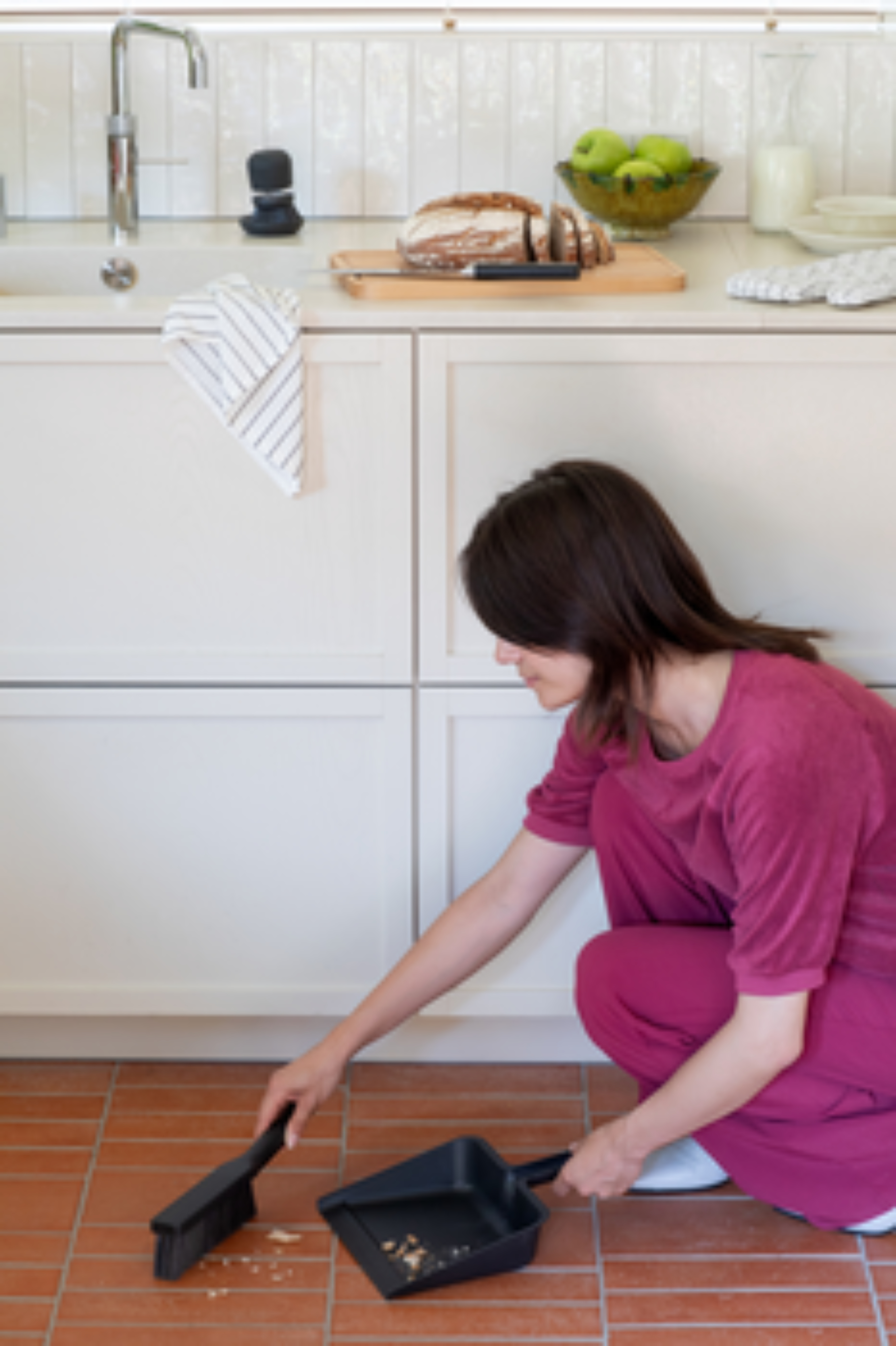 Brabantia Sink Side szufelka z miotełką ciemny szary 234163