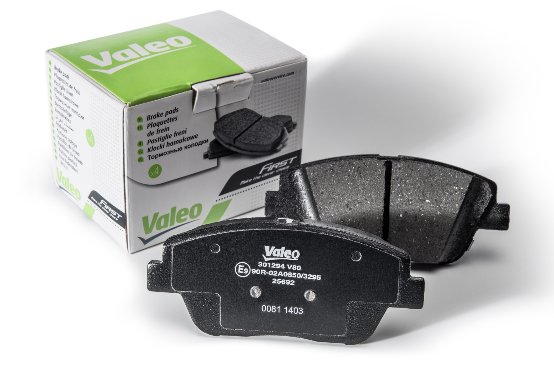 VALEO KLOCKI HAMULCOWE FIRST NR 301682 - Petrostar