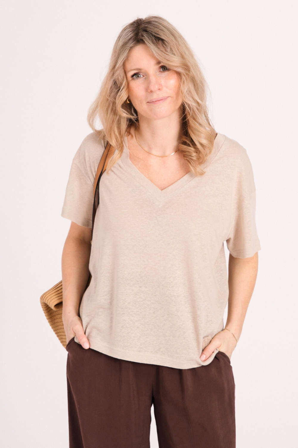 Lillow - T-SHIRT BALI z lnem - beż - Materiał len - Uszyto w Polsce