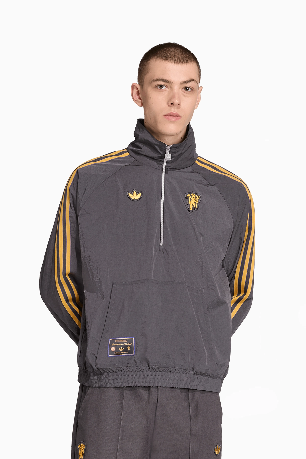 Bluza adidas Manchester United 25/26 Terrace Icons Half-Zip - Szary