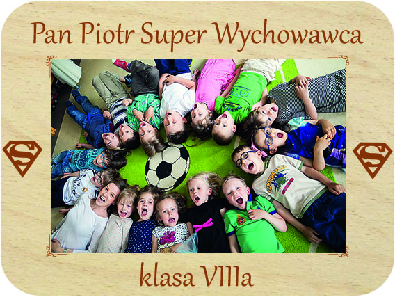 Prezent dla Nauczyciela ramka na zdjęcie, drewniana kartka z życzeniami na Dzień Nauczyciela od klasy IMIĘ grawer