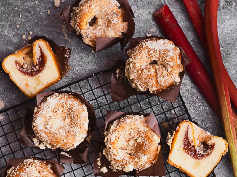 BEZGLUTENOWY Muffin z Rabarbarem 100 g - Piekarnie Cukiernie Putka