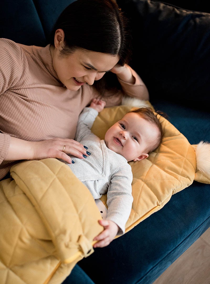 Śpiworek niemowlęcy Dream Catcher Triangles Mustard 6in1 bez otworów na pasy 80x45 cm