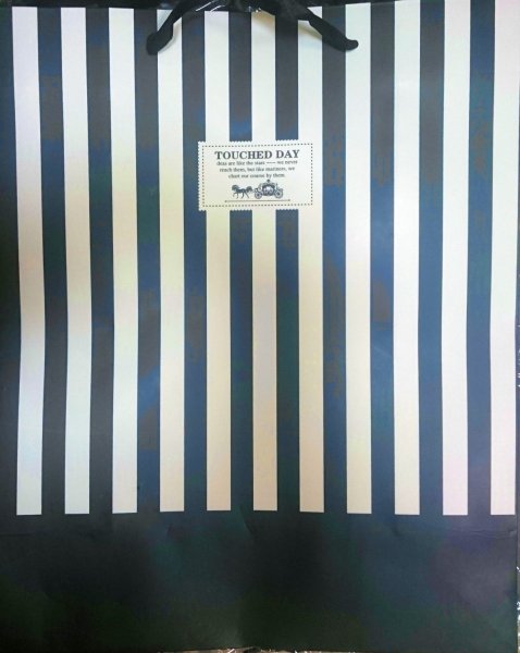 Ozdobne opakowanie, torebka na prezent wz. black&white