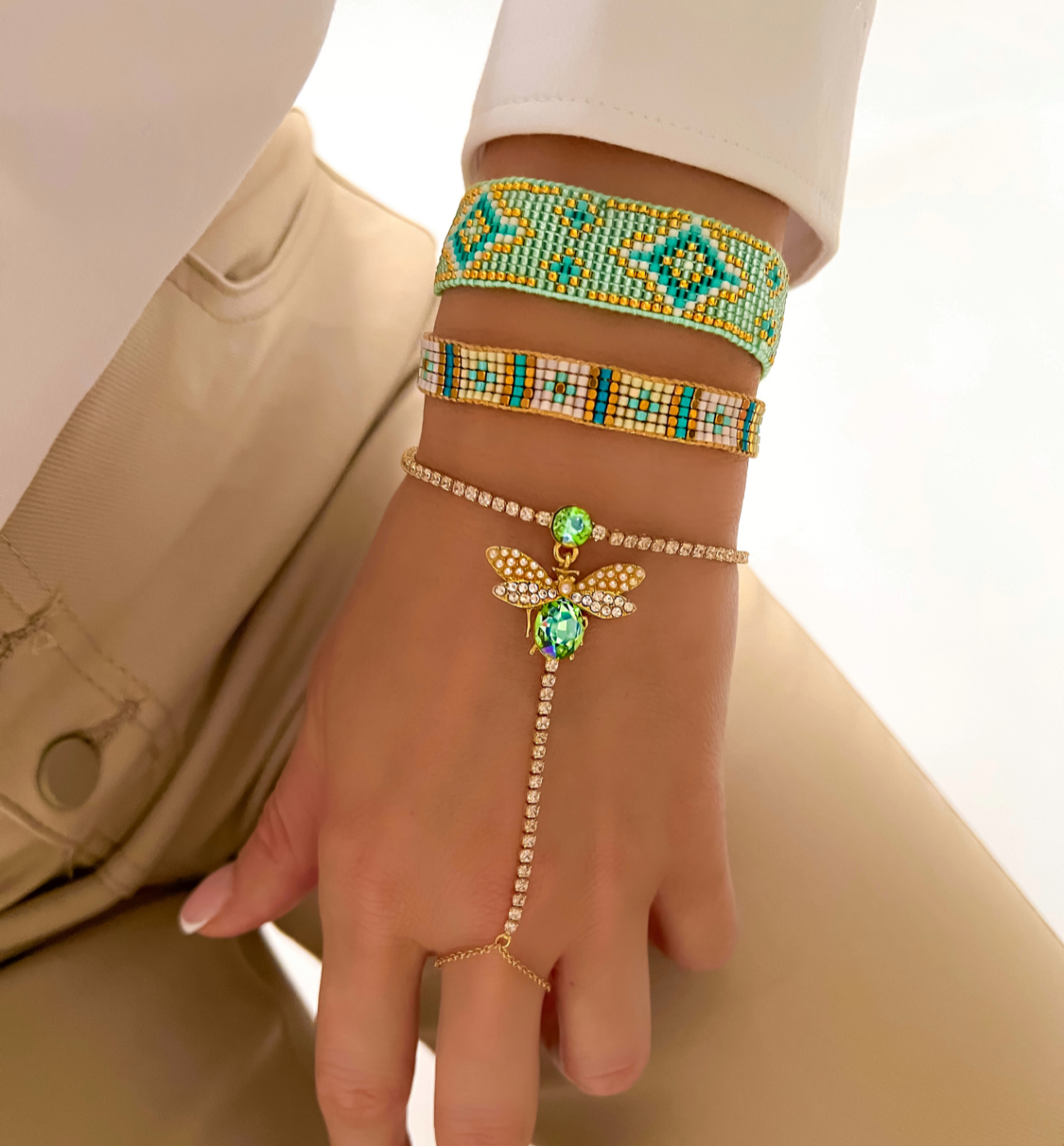 Bransoletka z pierścionkiem z zielonym owadem Paruparo BMI0149