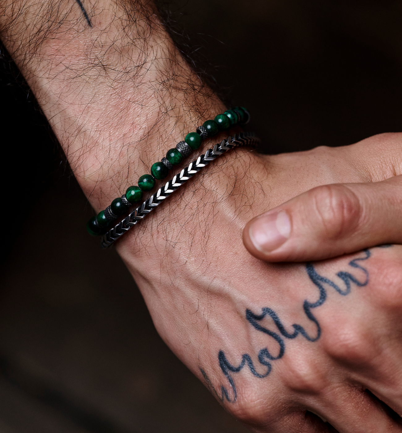 Bransoletka męska z zielonymi kamieniami BMITC0834