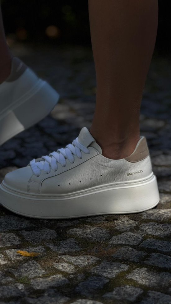 Sneakers biały - cappuccino zamsz dostępne od ręki