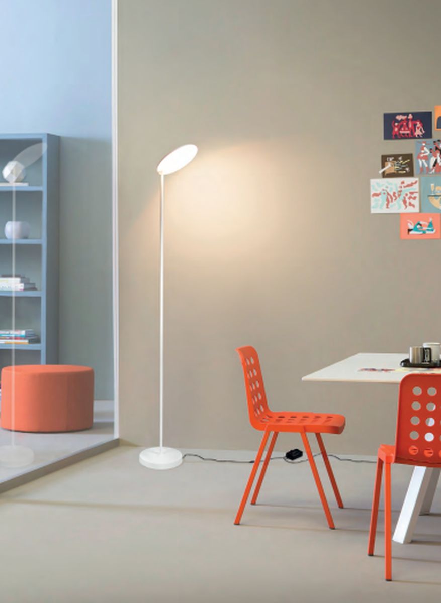 Mantra Nassau lampa stojąca 1x30 W czarna 8511