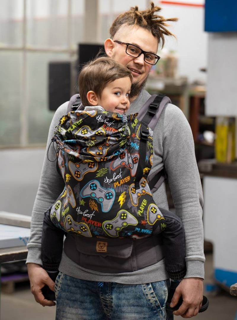 Nosidełko ergonomiczne Toddler Preschool: Gamer Podstawowy