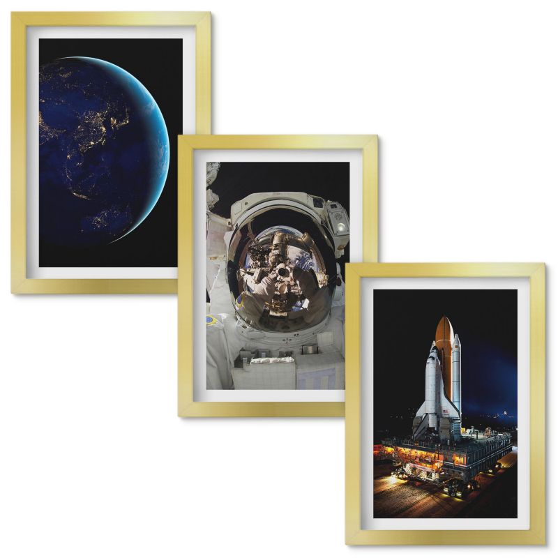 Tryptyk Obrazów w Ramie Wallfluent Kosmos Ziemia astronauta rakieta Złota rama 20x30cm 3 szt.