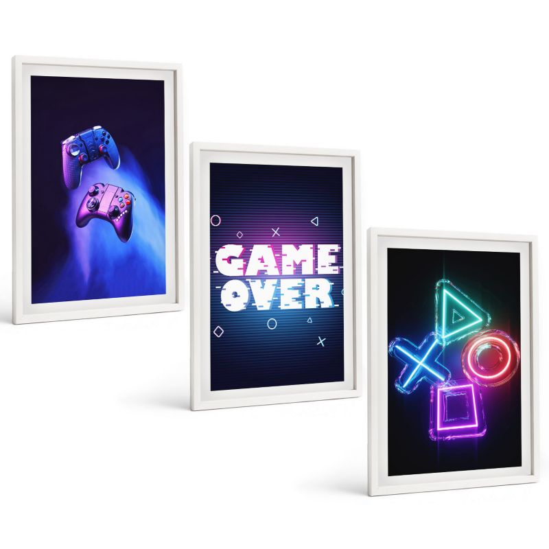 Zestaw 3 Obrazów w Białej Ramie ArtPrintCave 40x60 cm Galeria Ścienna Pady do gry Game Over 1 kpl.