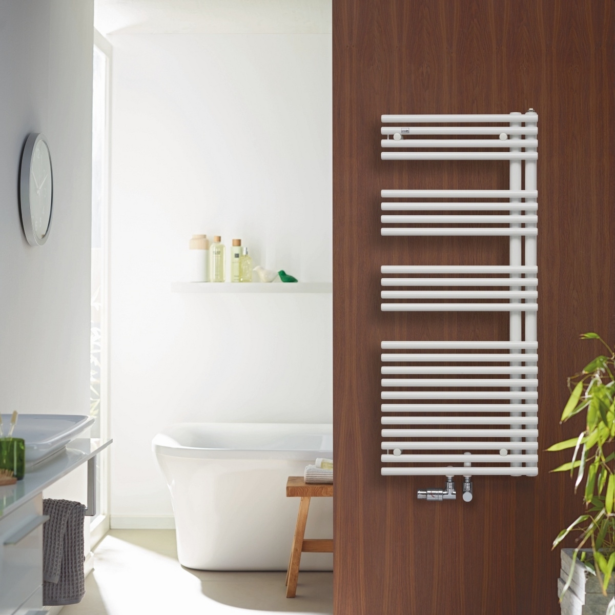 Zehnder Forma Asym grzejnik łazienkowy drabinkowy 116,1x59,6 cm biały LFAL-120-060-05