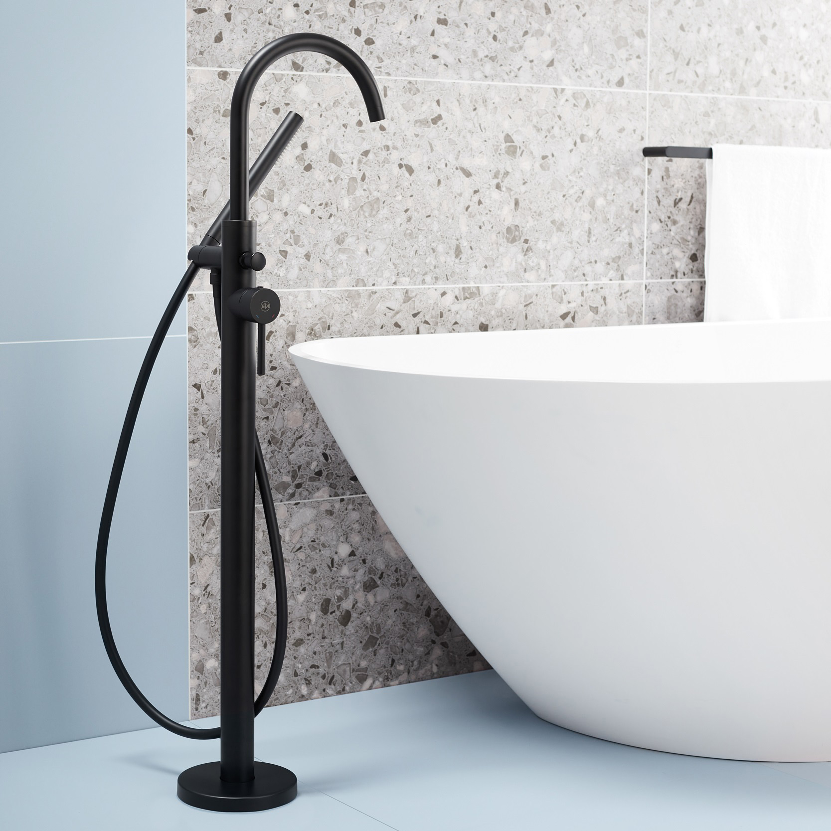 KFA Armatura Moza Black bateria wannowo-prysznicowa wolnostojąca czarny mat 5035-510-81