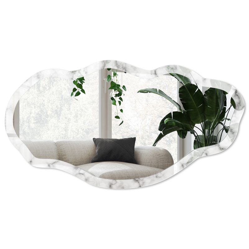 Lustro organiczne w ramie szklanej Wallfluent 52x97 cm Wzór marmur Wiszące fala Styl glamour 1 szt.