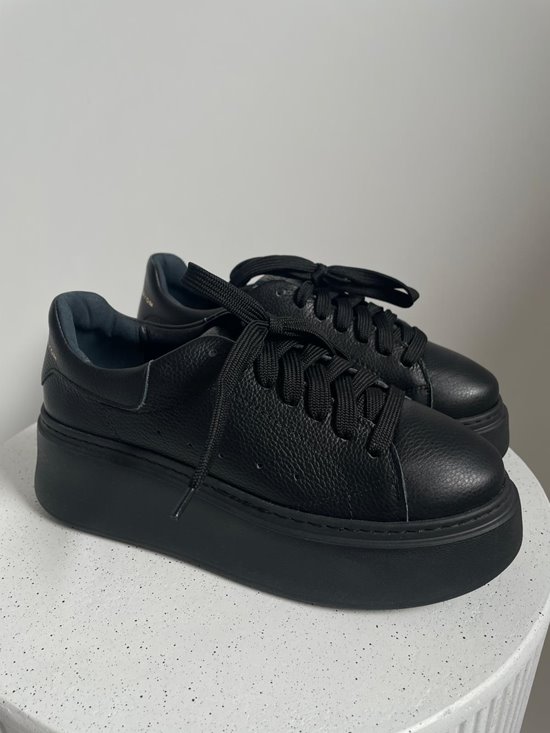 Sneakers SN41 - 1D Czarny wada