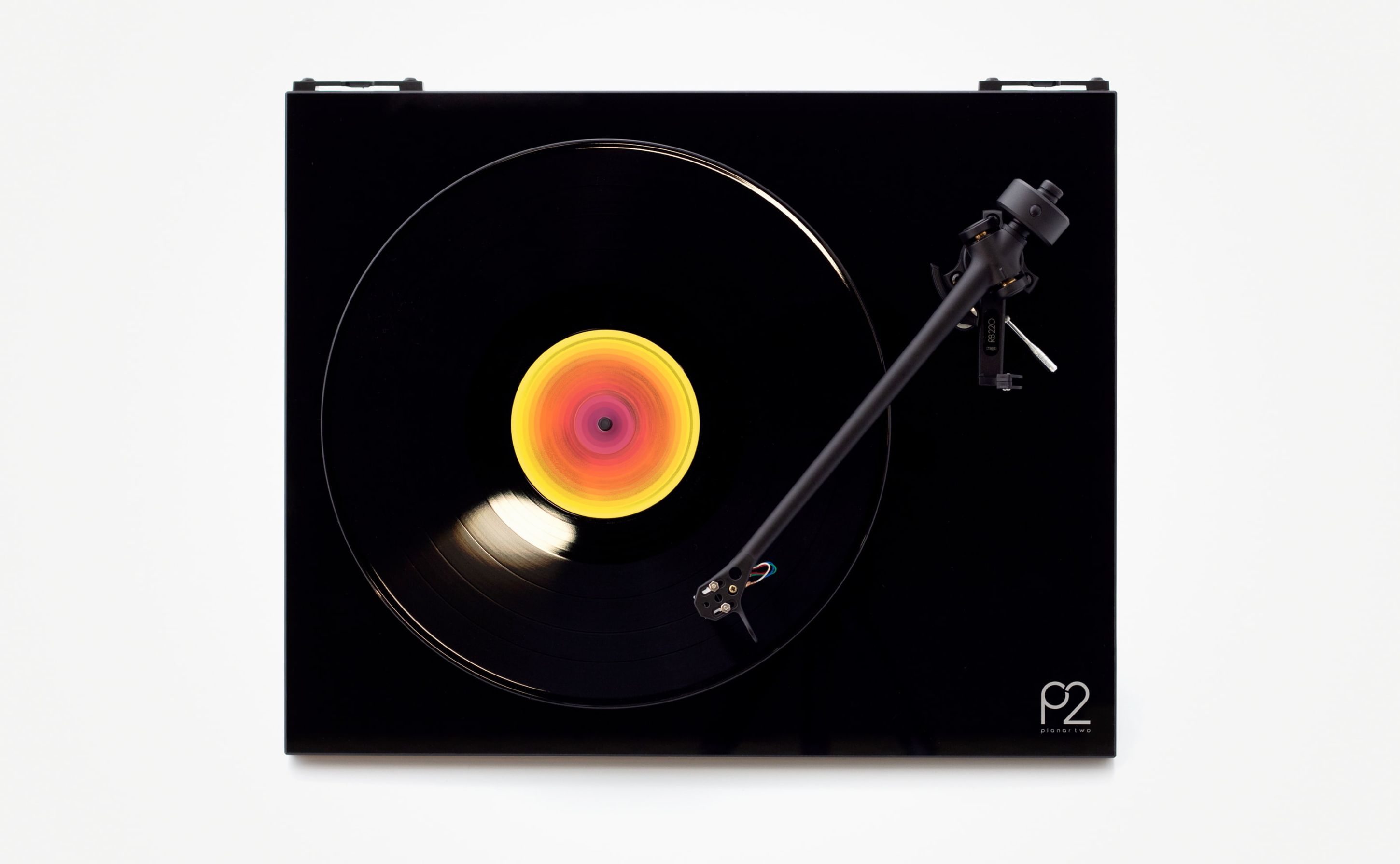 Gramofon rega planar 2