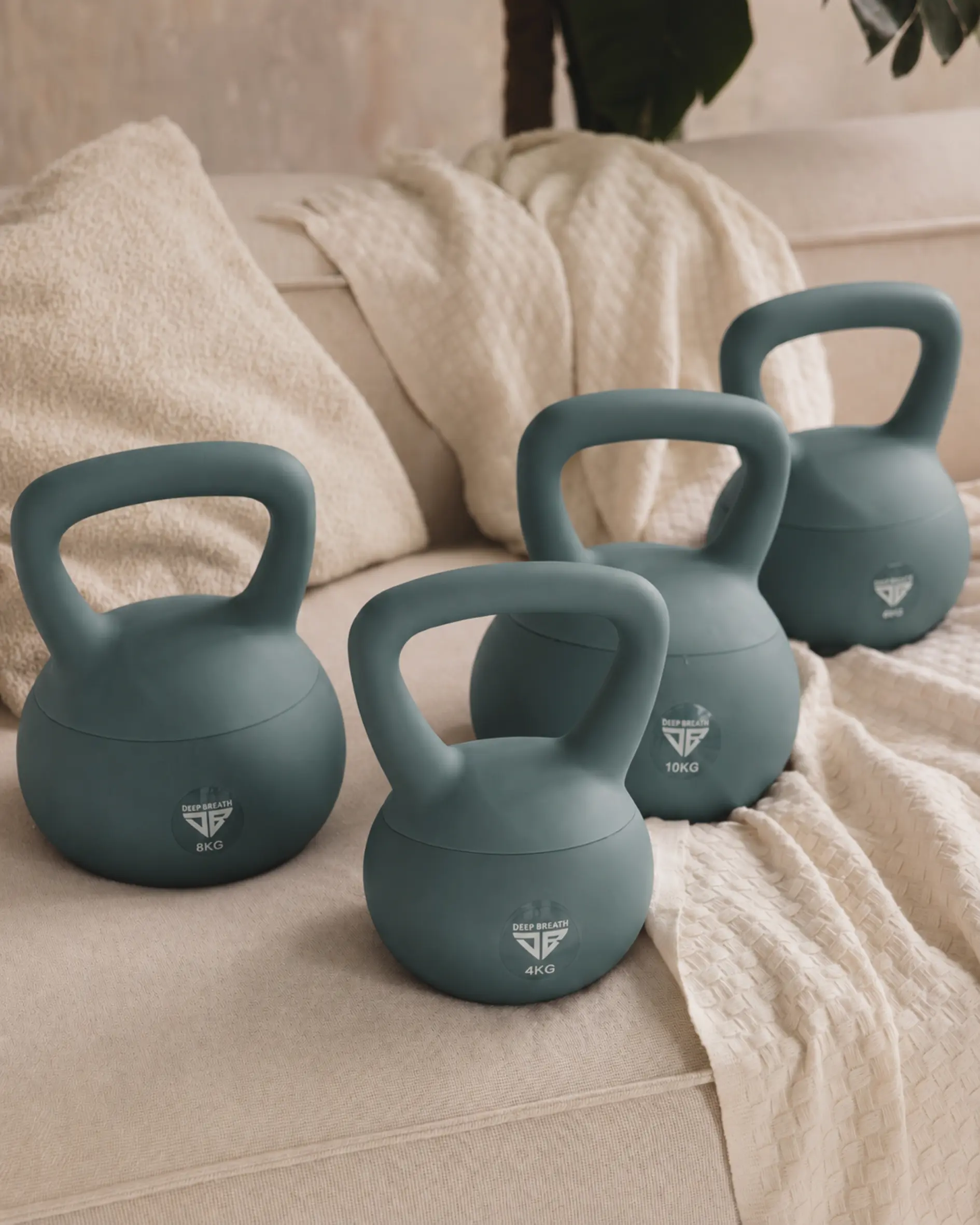 Zestaw 4 Kettlebells miękkie - Dark Green (4,6,8,10 kg) - Deep Breath