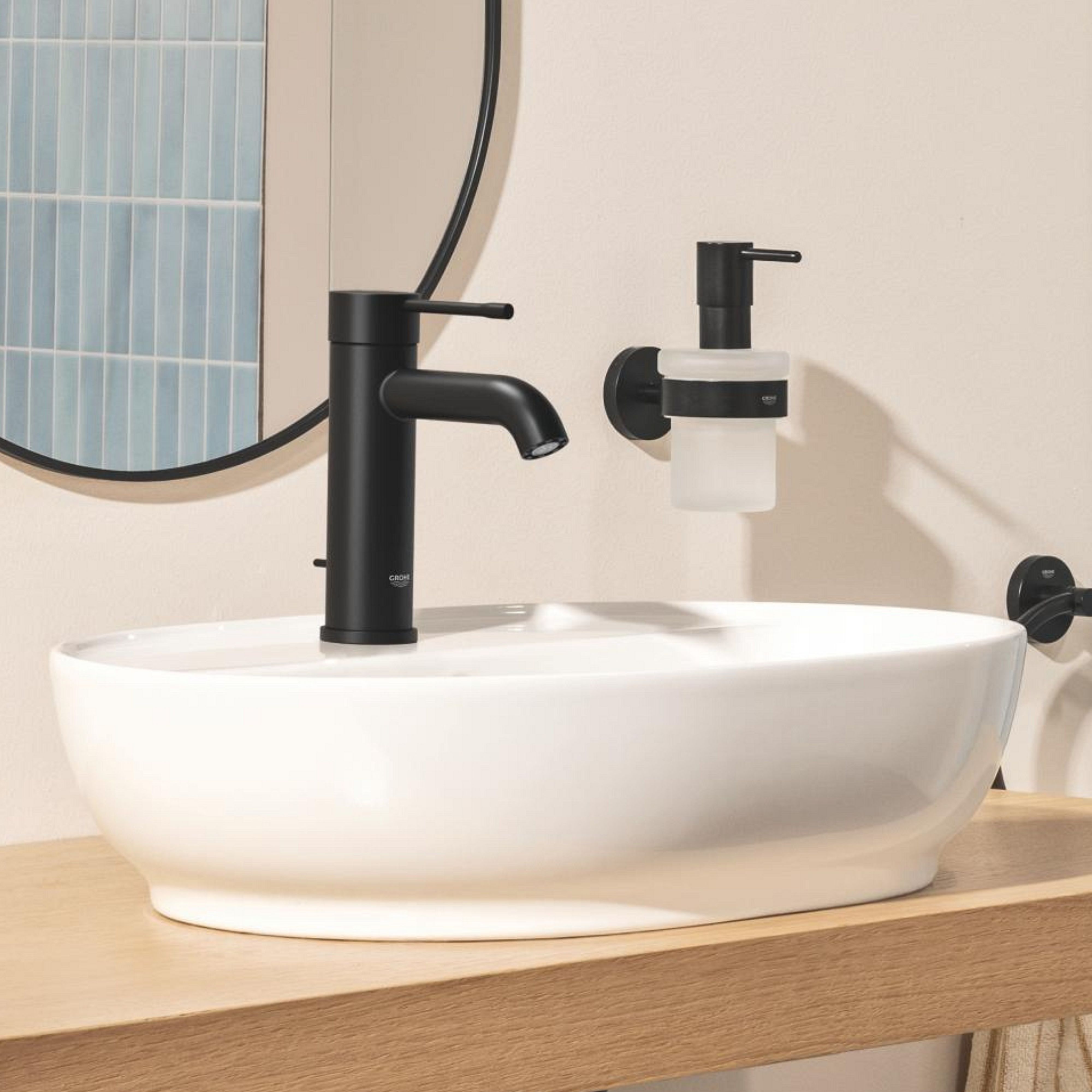 Grohe Essence New bateria umywalkowa stojąca czarna 235892431 - Wysyłka w 24h