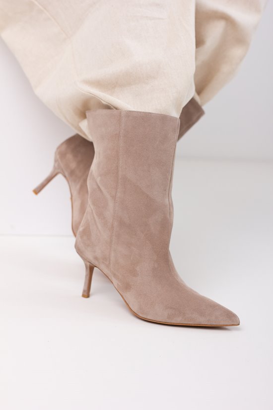 Botki damskie 558/1 Cappuccino welur