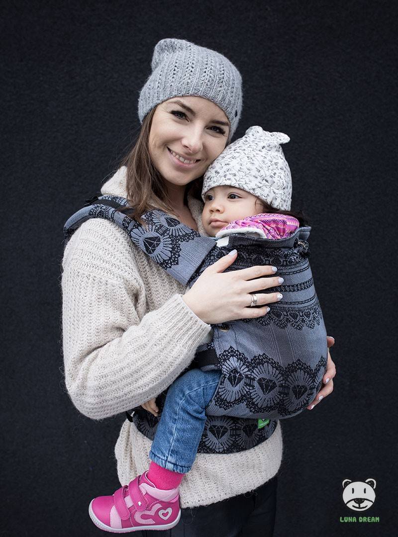 Nosidełko regulowane Multi Size: Diamond Lace Black Elegance, 100% bawełna, splot żakardowy Z dodatkami