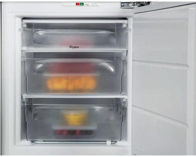 Zamrażarka szafowa WHIRLPOOL WBUFZ011 1szt.