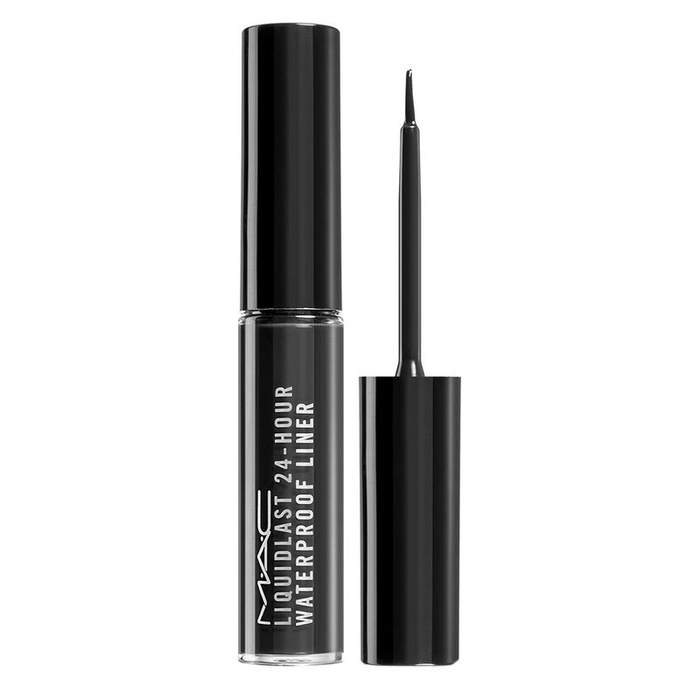 MAC Eyeliner Wodoodporny - Czarny