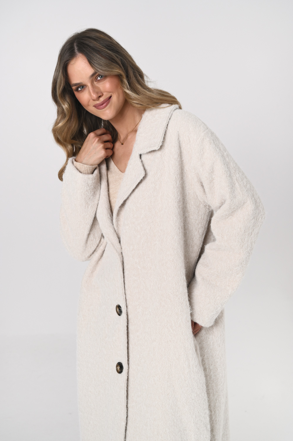 Lillow - Płaszcz OSLO boucle oversize – śmietanka - Uszyto w Polsce