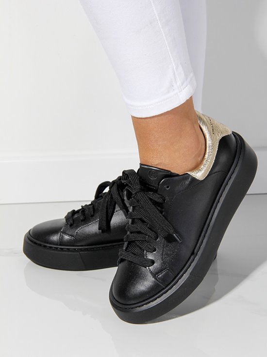 Sneakers SNF 57 czarny lico / złoty
