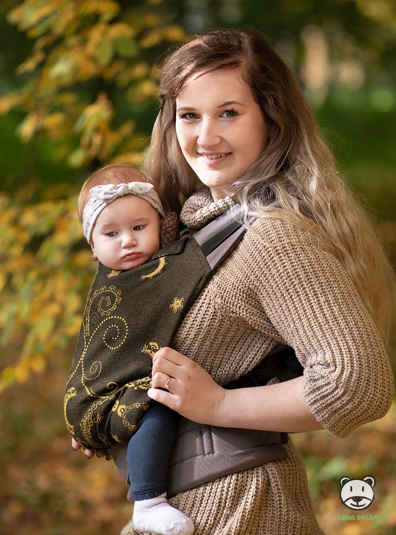 Nosidełko regulowane Grow Up Wrap: Luna Gold Z dodatkami